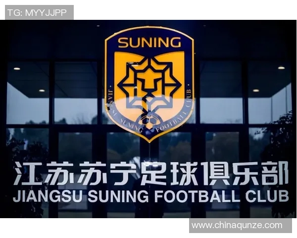 全球足球动态更新：各大联赛精彩赛事回顾与球员转会最新消息分析